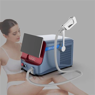 808 Mașină laser cuplată cu fibre